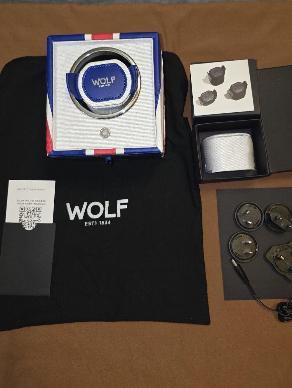 WOLF Blue and White Watch Winder with Black Storage Pouch